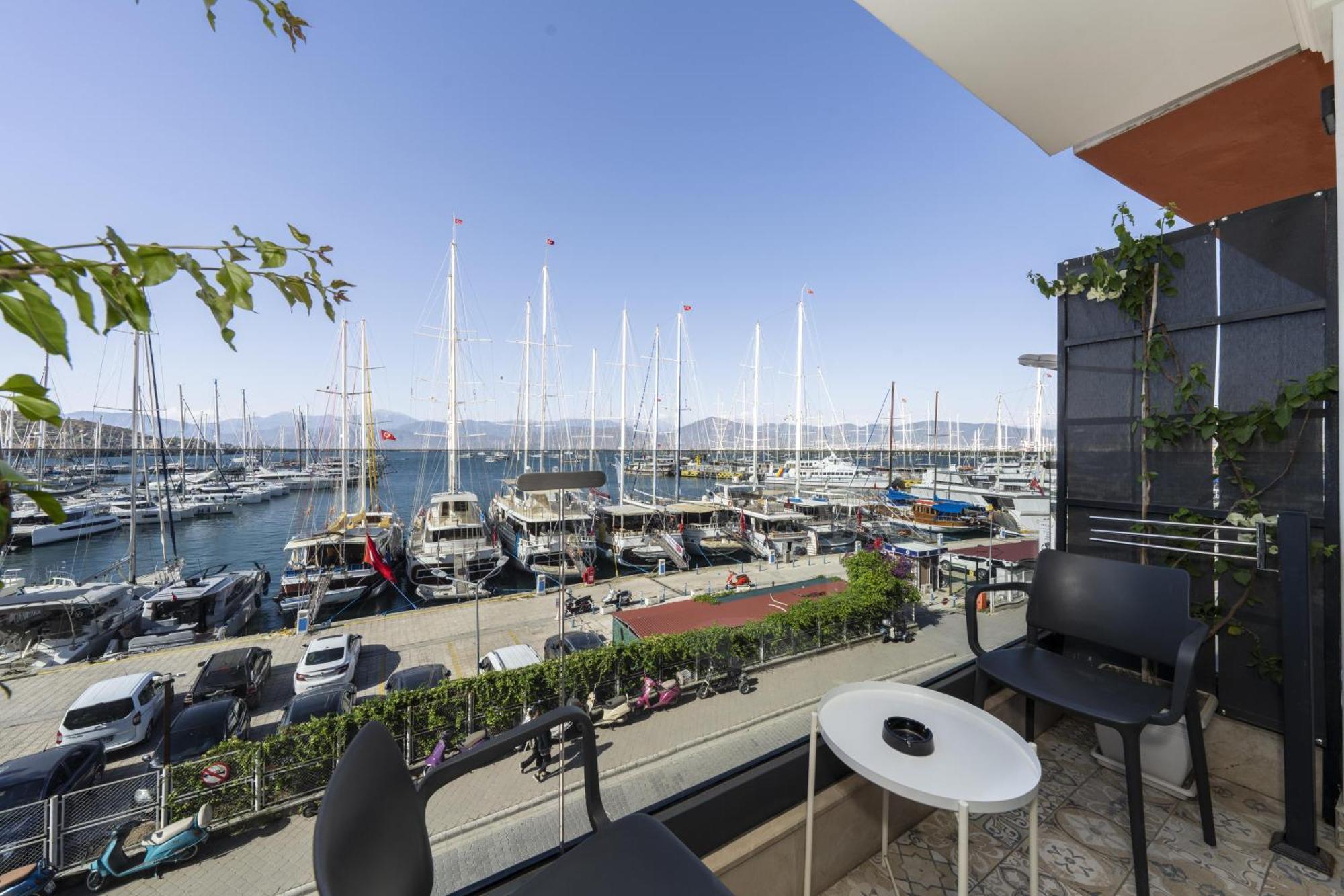 Ece Marina Suites フェティエ エクステリア 写真